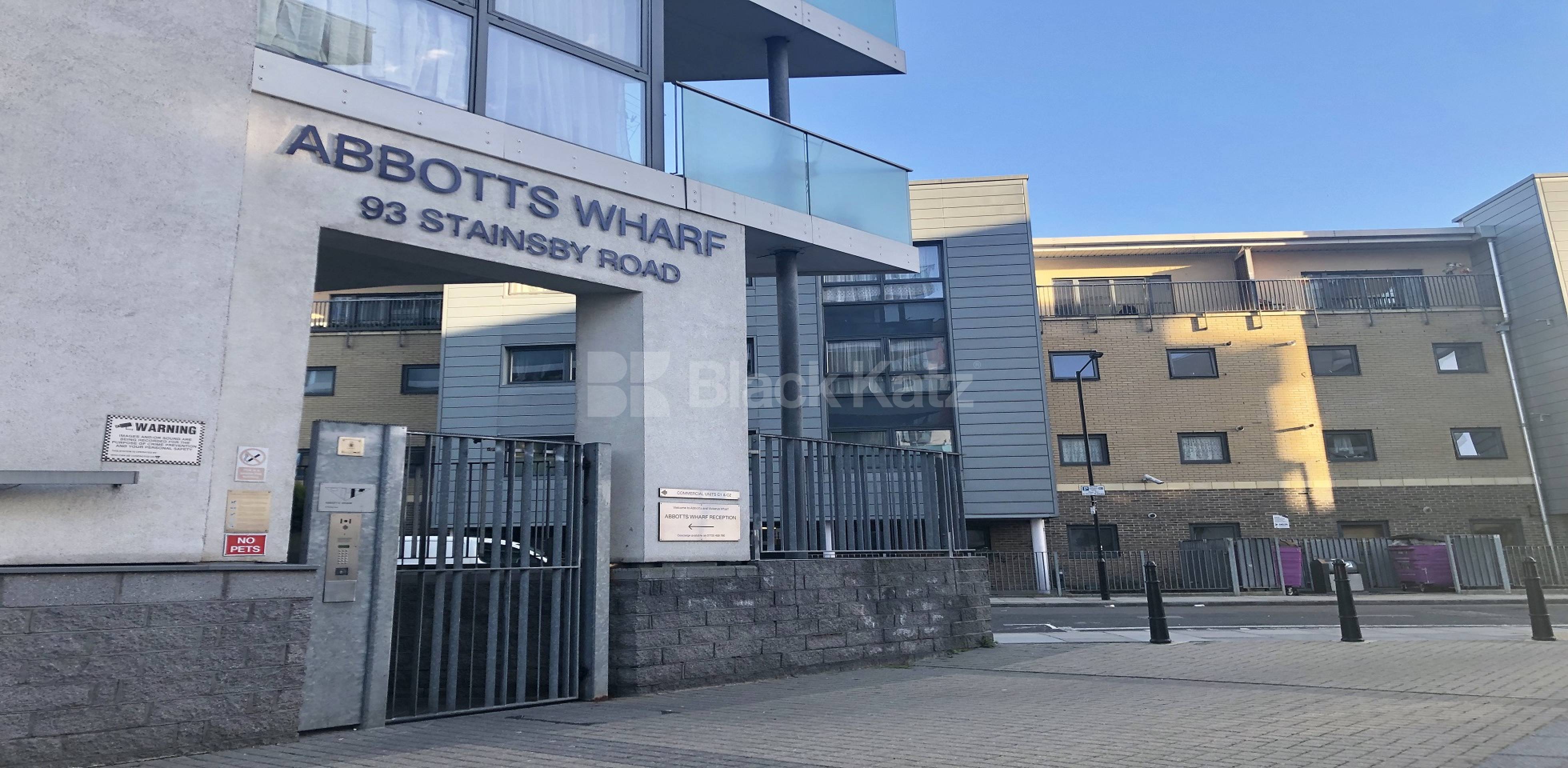 			NEW INSTRUCTION (Includes Water Rates)., 1 Bedroom, 1 bath, 1 reception Apartment			 Stainsby Road. Abbots Wharf, Poplar E14